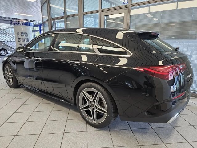 Mercedes-Benz CLA 200 AMG Line