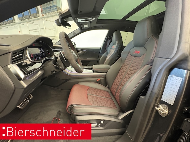 Audi RS Q8 Performance Quattro