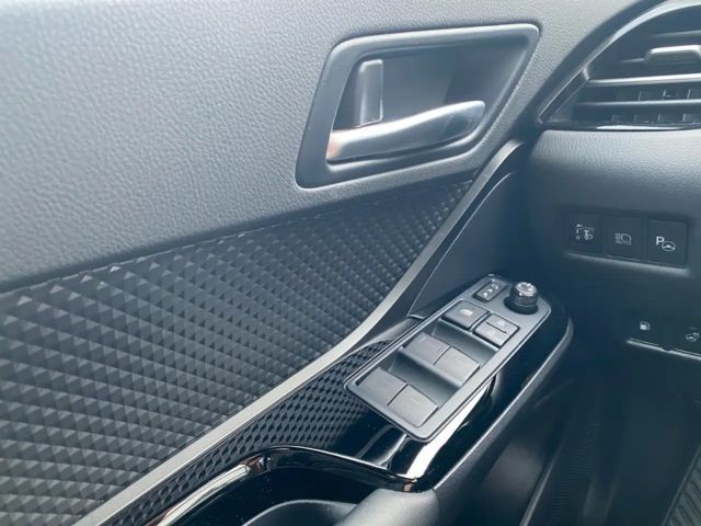 Toyota C-HR Hybride Team D