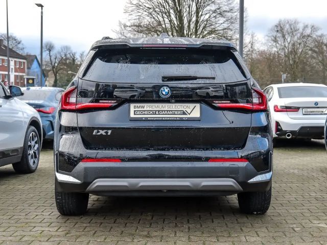 BMW iX1 xDrive30