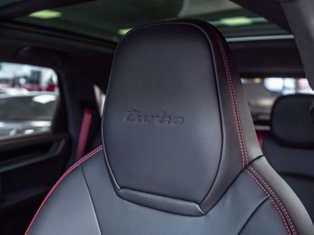 Porsche Cayenne E-Hybrid Turbo