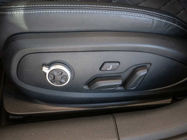 Audi RS4 Avant Quattro