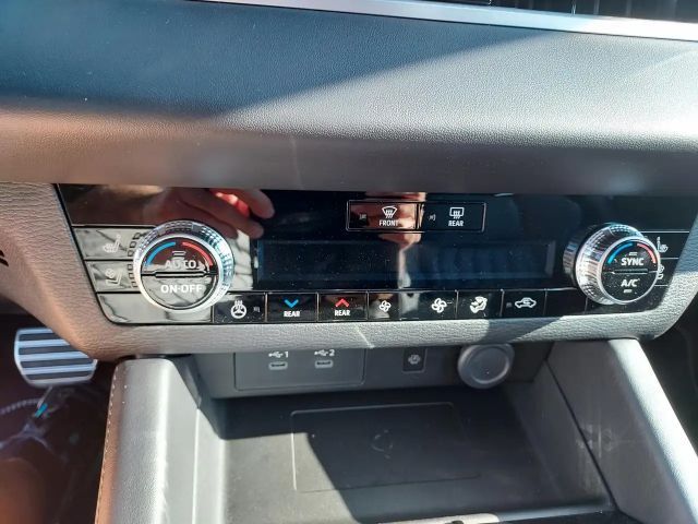 Mitsubishi Outlander 4WD PHEV