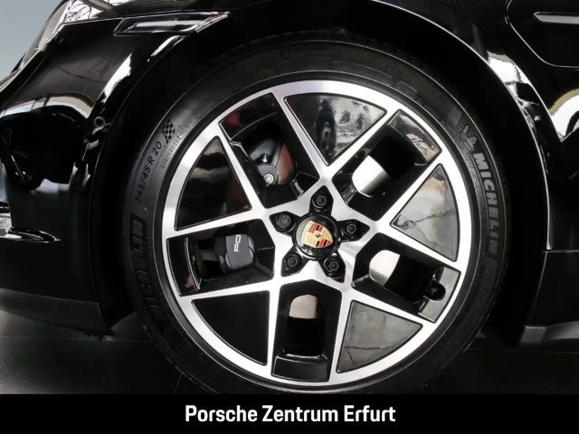 Porsche Taycan Performance Plus