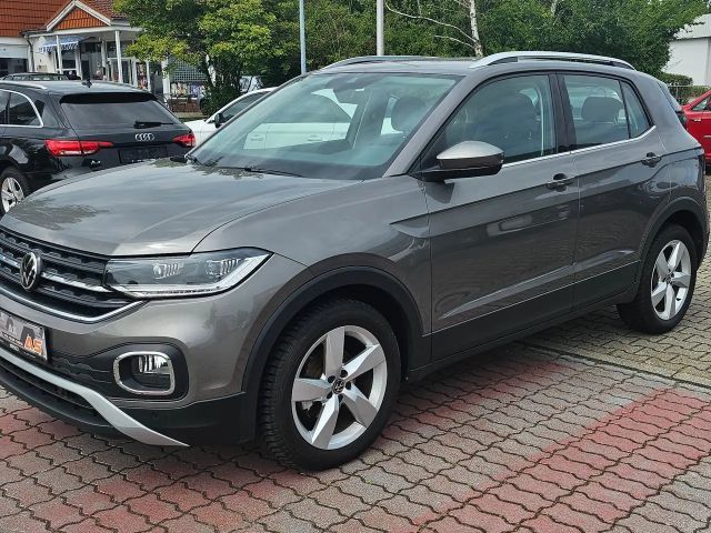 Volkswagen T-Cross Style