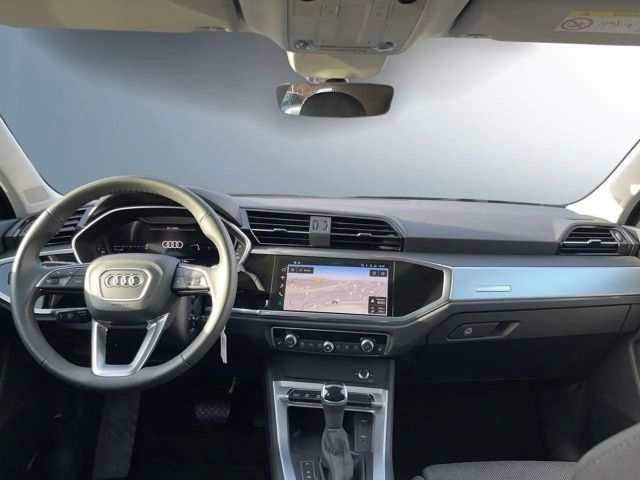 Audi Q3 35 TFSI S-Line