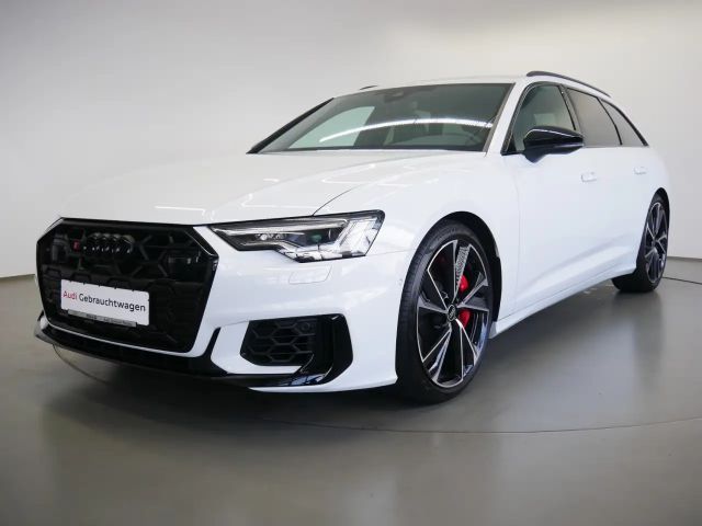 Audi S6 Avant