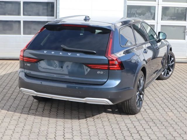 Volvo V90 Cross Country AWD Plus