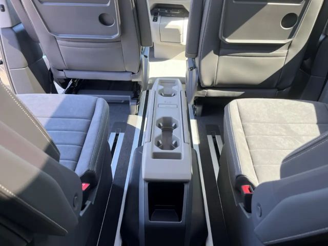 Volkswagen Multivan 2.0 TDI Lang Style T7