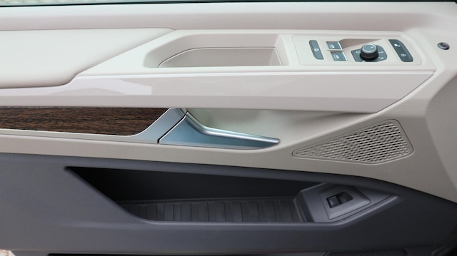 Volkswagen Multivan Multivan     StyleLÜ110TDI Aut