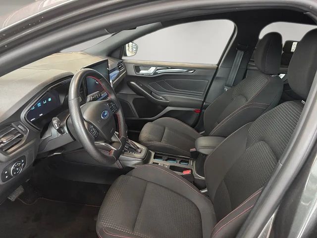 Ford Focus ST Line Wagon