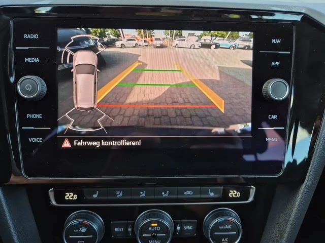 Volkswagen Passat Business DSG Variant