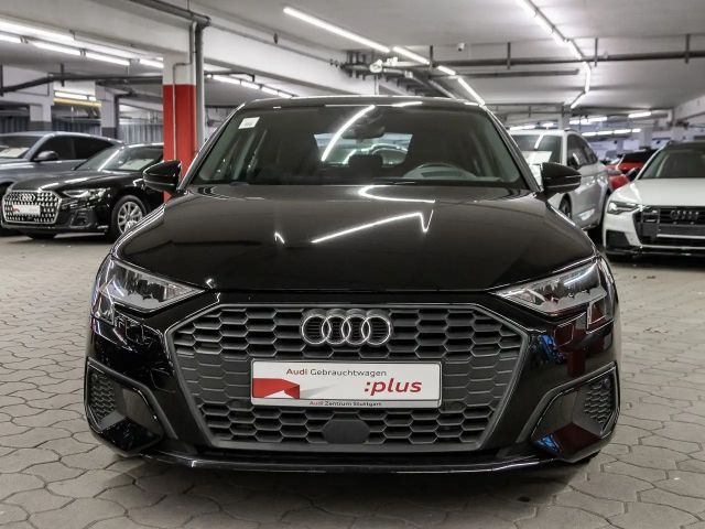 Audi A3 40 TFSI Hybride Sedan
