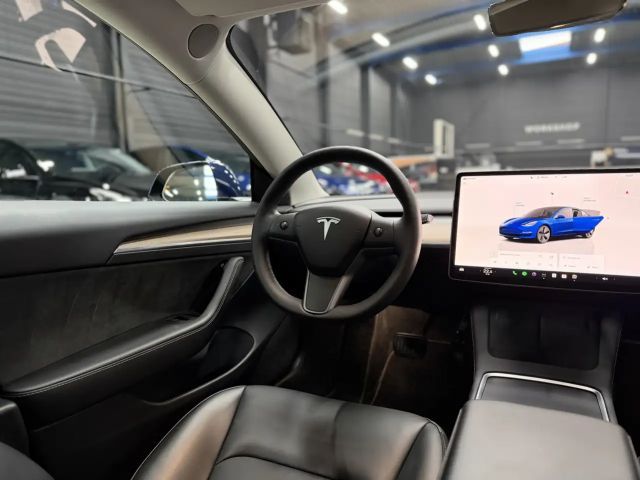 Tesla Model 3 AWD Long Range