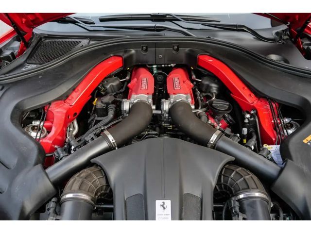 Ferrari Portofino M *Carbon+LED*MagneRide*Ferrari-Approved*