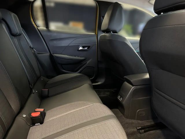 Peugeot 208 Allure Pack PureTech