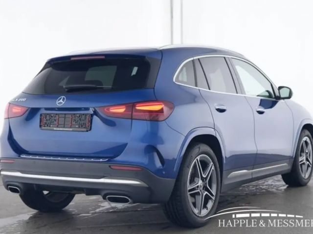 Mercedes-Benz GLA 200 AMG Line