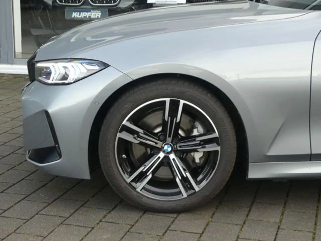 BMW 330 330i M-Sport Touring