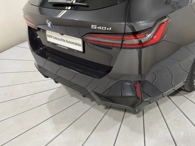 BMW 540 540d M-Sport Touring xDrive