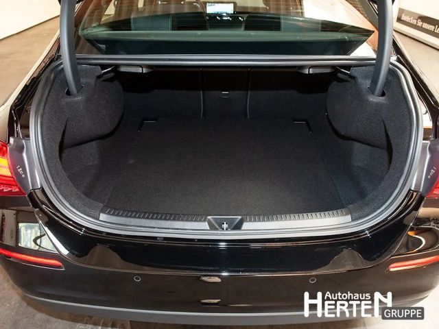 Mercedes-Benz A 180 A180 Lim.+ADVANCED+LED+R-KAMERA+MBUX-NAVI+DAB+