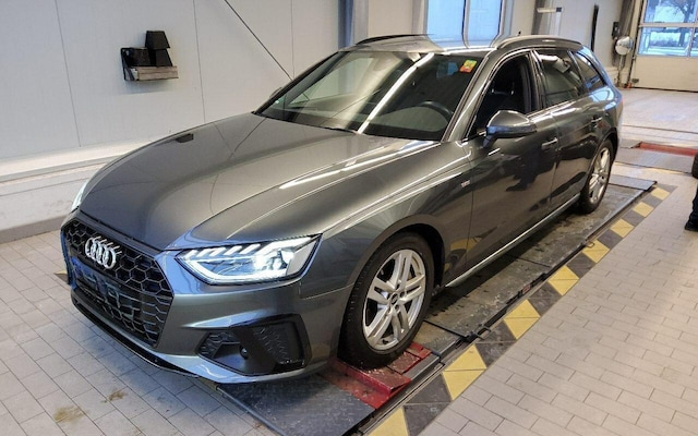 Audi A4 40 TFSI Avant S-Tronic
