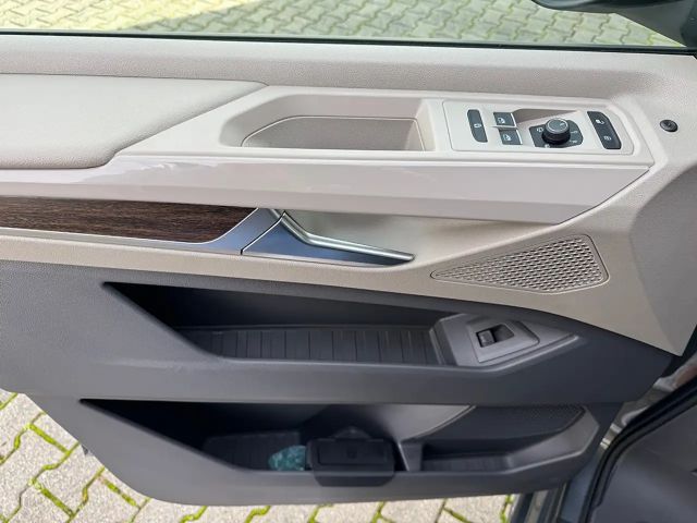 Volkswagen Multivan 2.0 TDI Lang Style T7