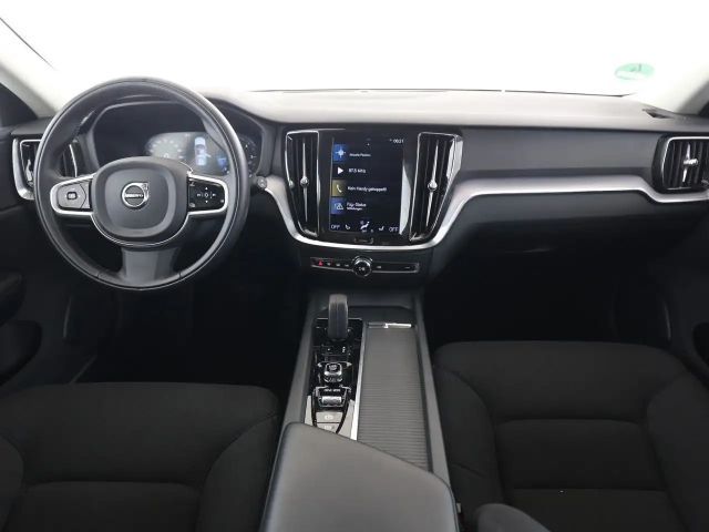 Volvo V60 Momentum