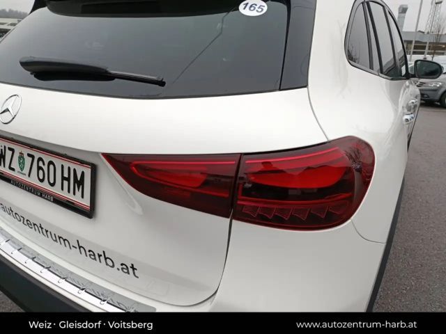 Mercedes-Benz GLA 180 GLA 180