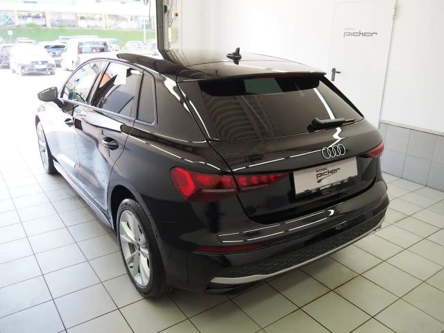 Audi A3 30 TFSI Sedan