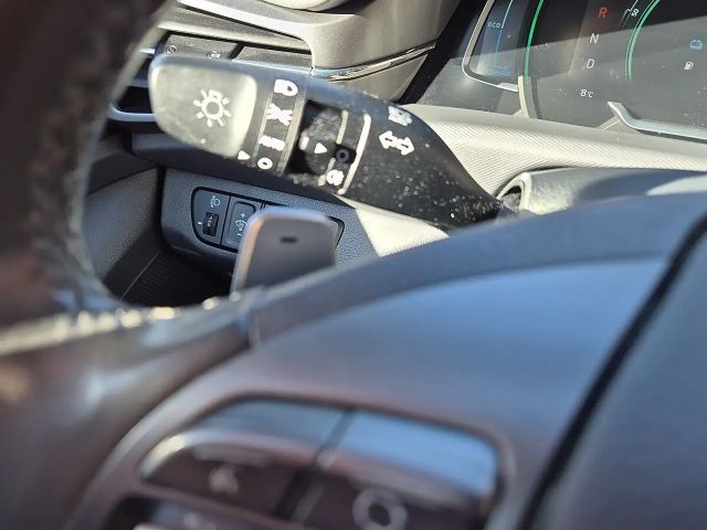 Hyundai Ioniq Plug-in