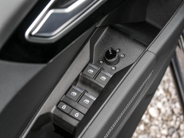 Audi Q4 e-tron SUV 45 e-tron Audi Q4 e-tron