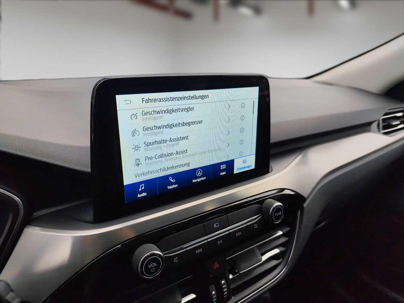 Ford Kuga Plug in Hybrid Titanium