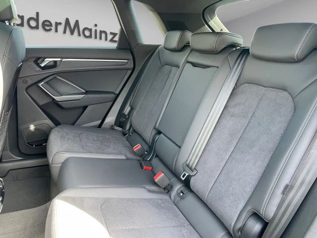 Audi Q3 35 TFSI S-Line
