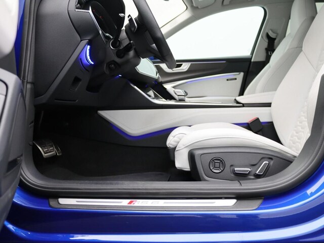 Audi RS6 Avant Quattro