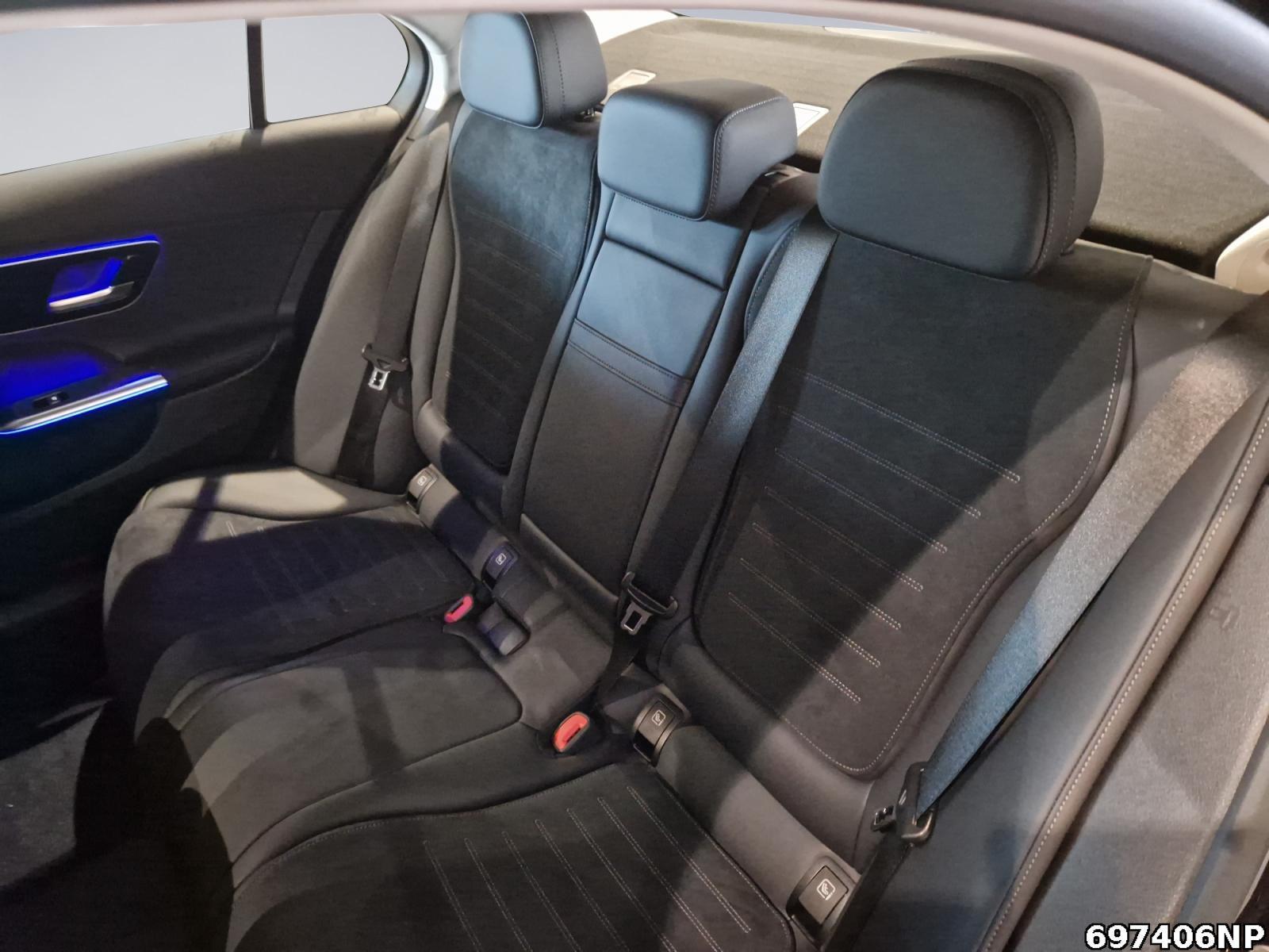 Mercedes-Benz C 200 AMG Line C 200 d Sedan