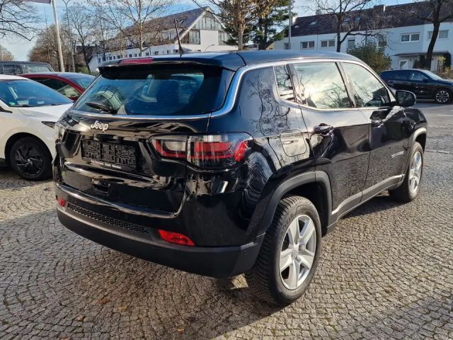 Jeep Compass Altitude Hybrid