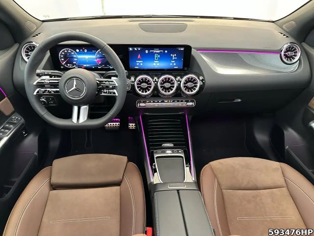 Mercedes-Benz GLA 220 4MATIC AMG Line