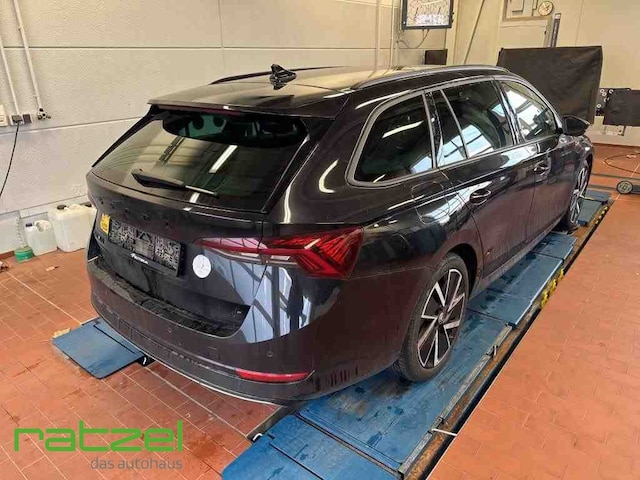 Skoda Octavia 2.0 TDI Combi Sport