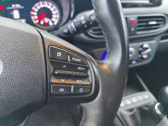 Hyundai i10 / Allwetter / Isofix / Andoid & Apple