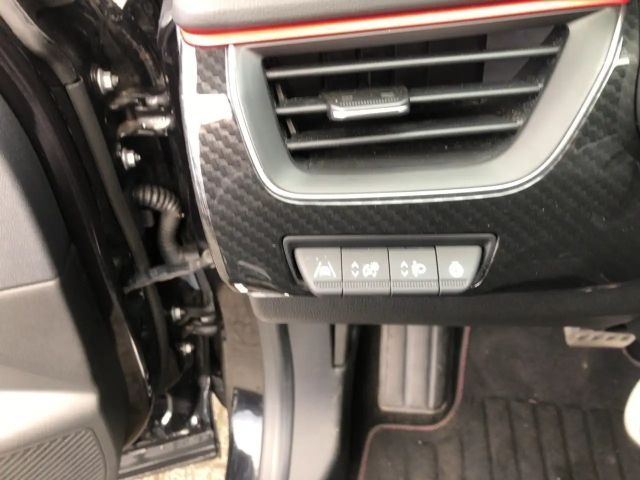 Renault Arkana RS TCe 140