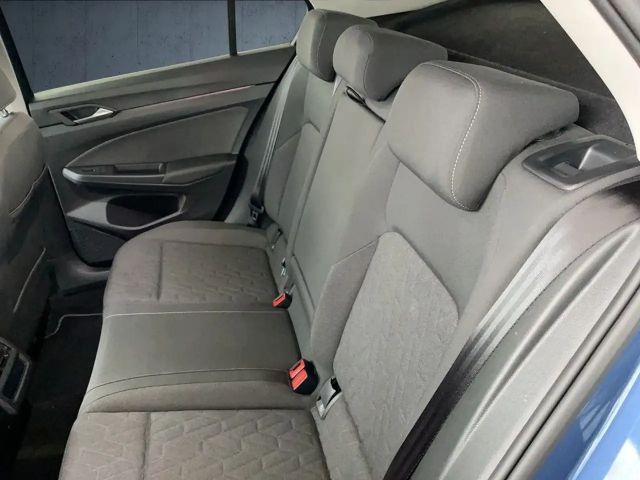 Volkswagen Golf DSG Life