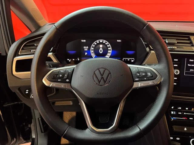 Volkswagen Touran DSG Life