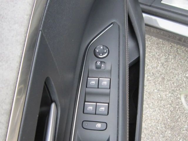 Peugeot 3008 EAT8 GT-Line Hybrid