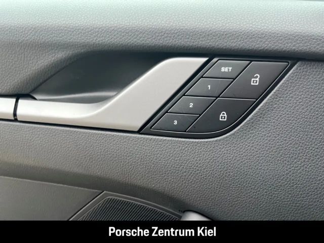 Porsche 992 Carrera Coupé