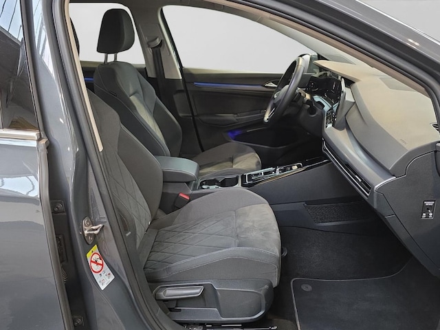 Volkswagen Golf DSG Style Variant