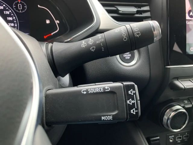 Renault Captur Intens TCe 140