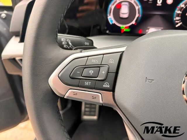 Volkswagen Golf 1.5 eTSI DSG