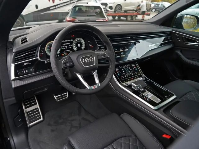 Audi Q8 Business Hybride S-Line