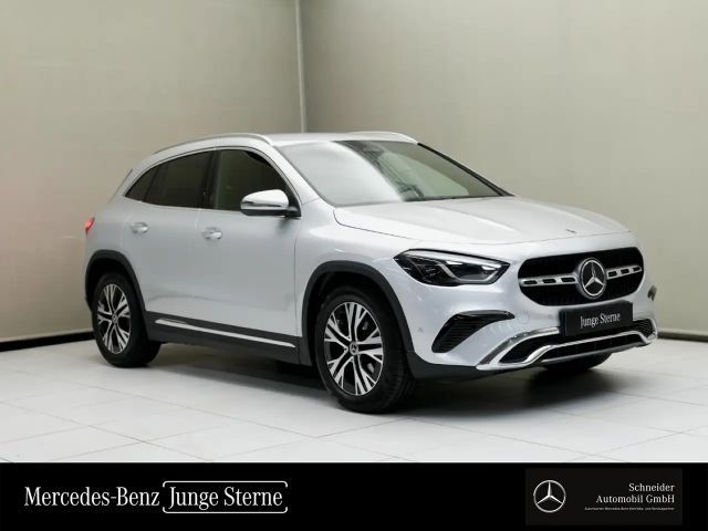 Mercedes-Benz GLA 180 GLA 180 d