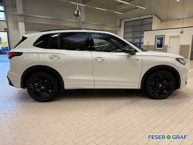 Volkswagen Tiguan 1.5 TSI IQ.Drive R-Line